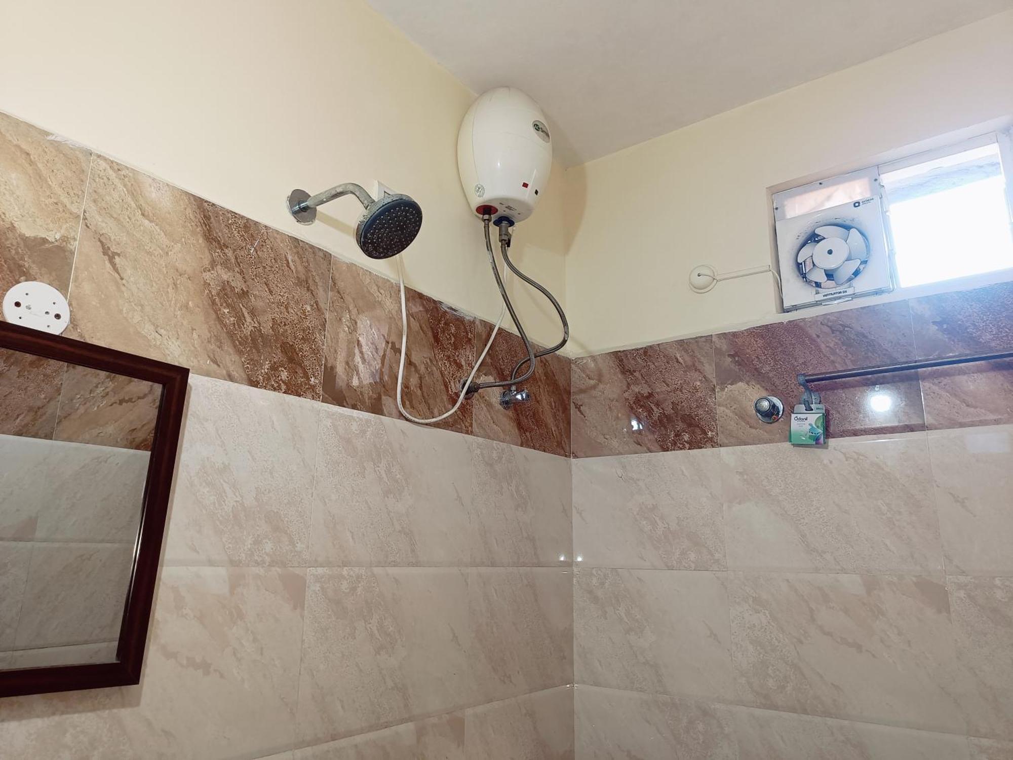 Green Tree Hotel-Near Vfs Global And Ramee Mall Csennai Kültér fotó
